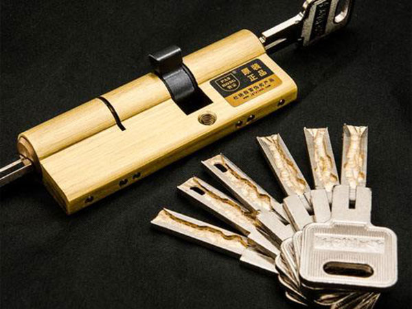 南木林24小时上门开锁公司