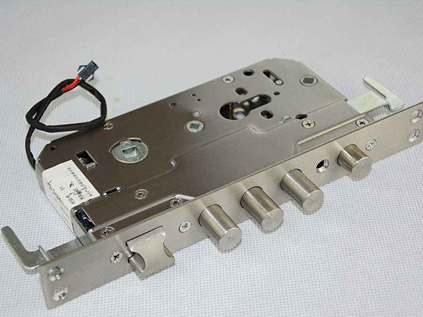 南木林24小时上门开锁公司