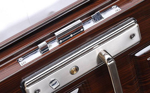 南木林24小时上门开锁公司