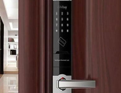 南木林24小时上门开锁公司