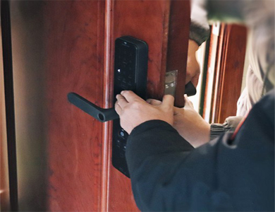 南木林24小时上门开锁公司
